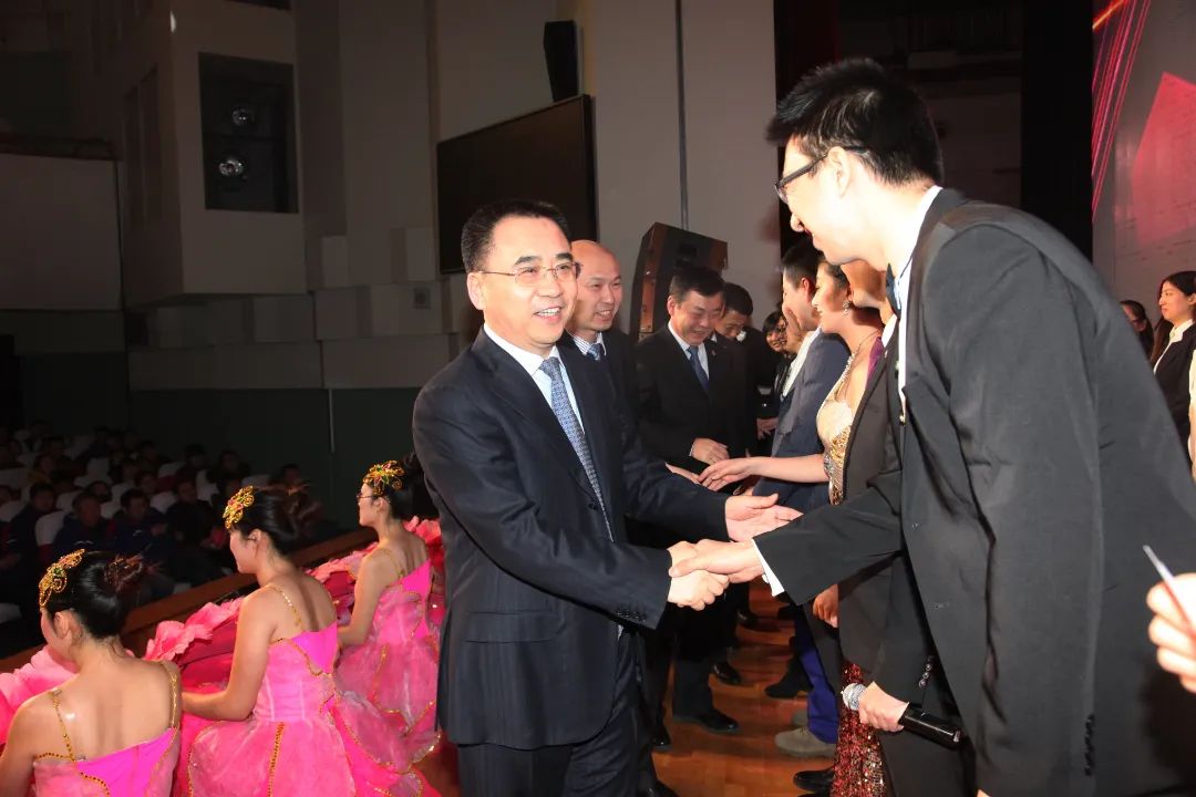 尊龙凯时·(中国集团)人生就是搏!